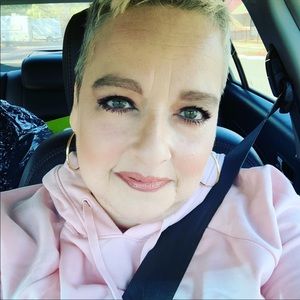 Meet your Posher, Lynn